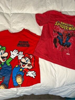 Super Mario & The Amazing Spider-Man Red Graphic Tees - Kids
